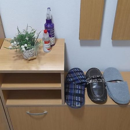 Cozy And Sunny Apartment Near The Airport サラエヴォ エクステリア 写真